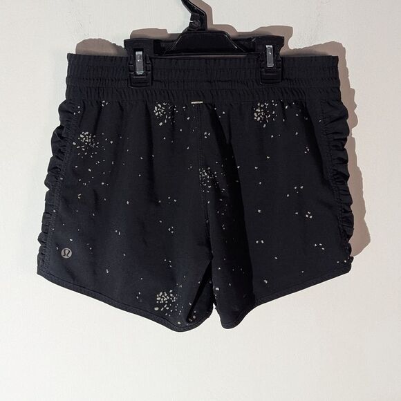 Lululemon Run Around Shorts Ruched Reversible Women's Size 6 - Picture 4 of 10